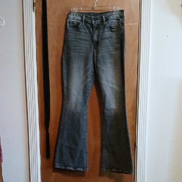 Mother The Weekender Jeans - Picture 1 of 8